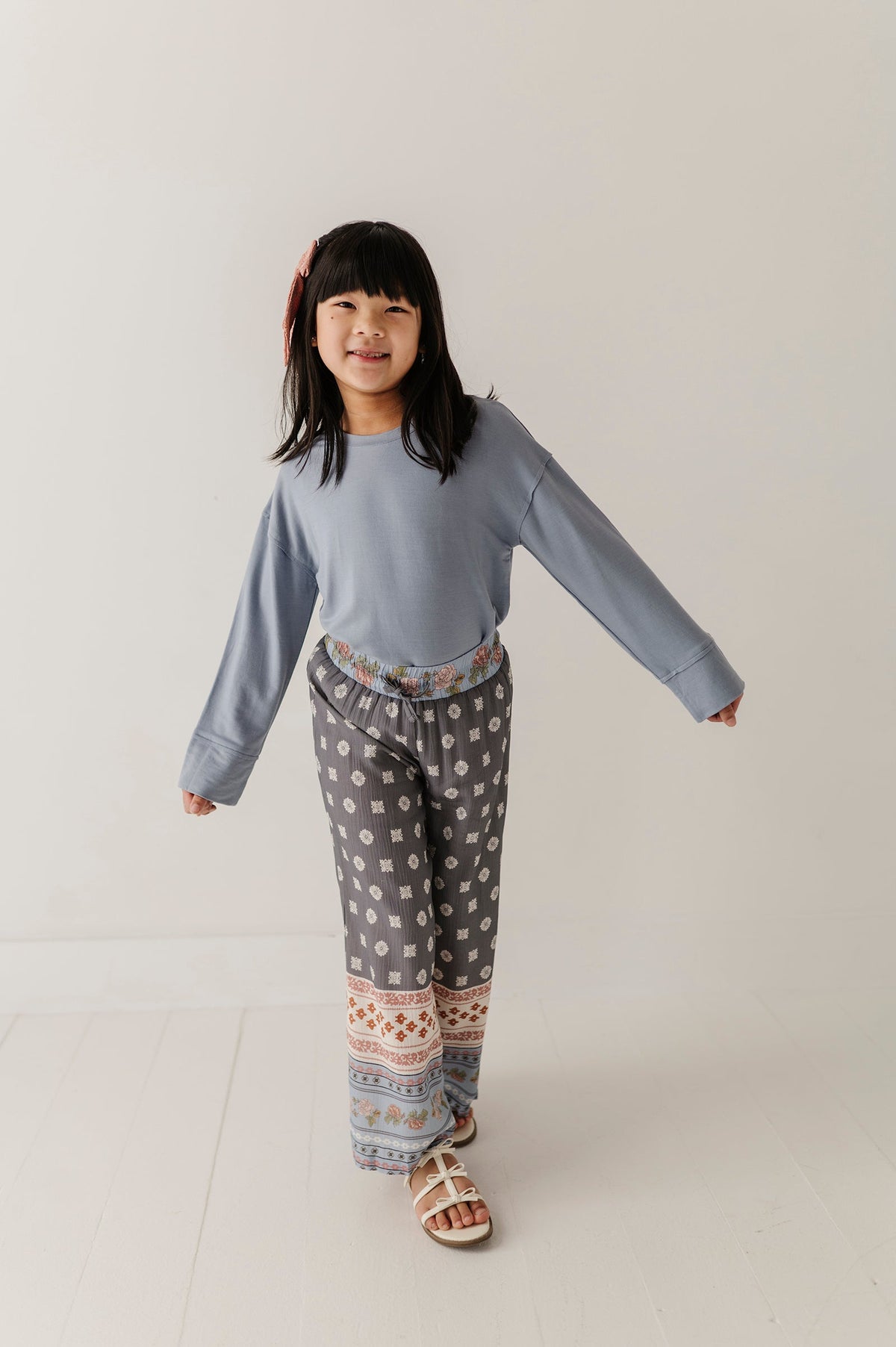 Girls Loose Fit Long Sleeve Top in Blue Fog