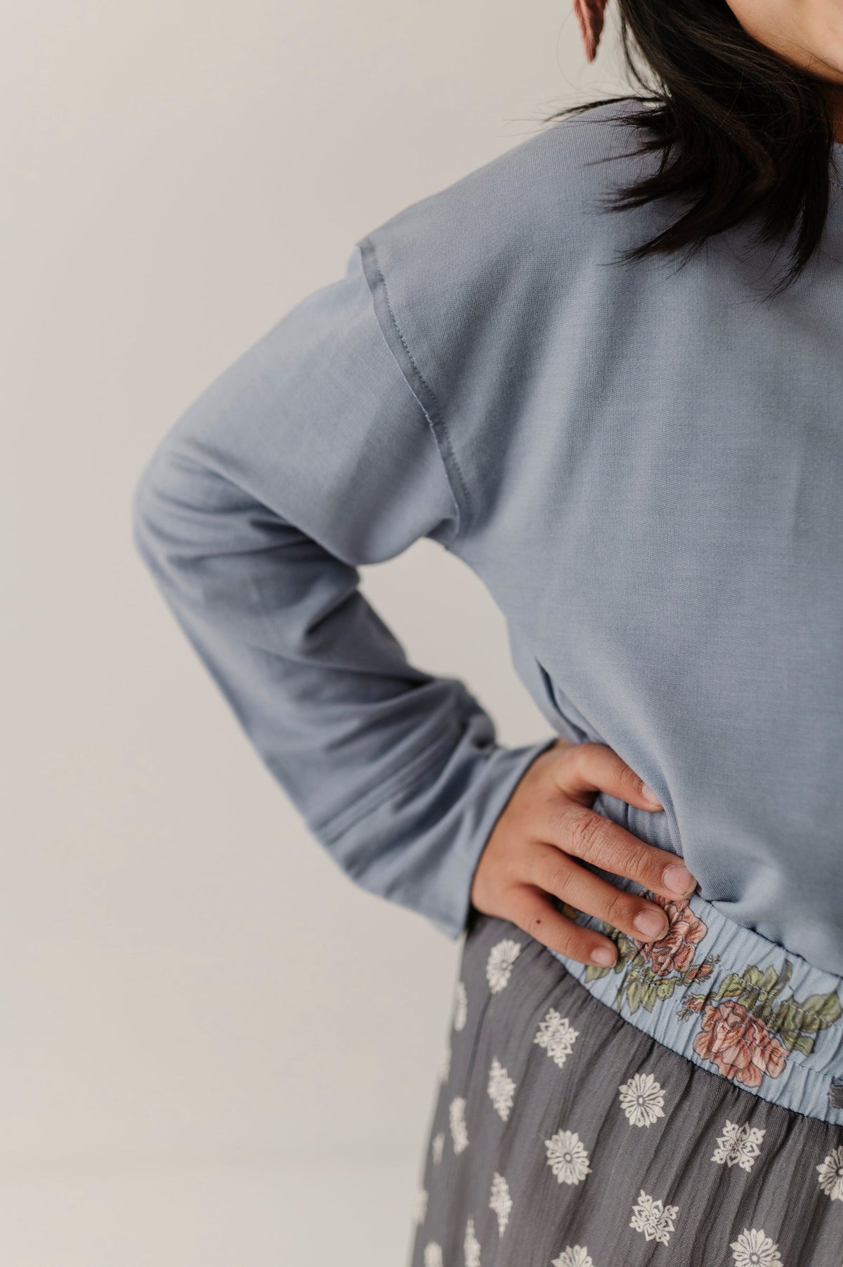 Girls Loose Fit Long Sleeve Top in Blue Fog