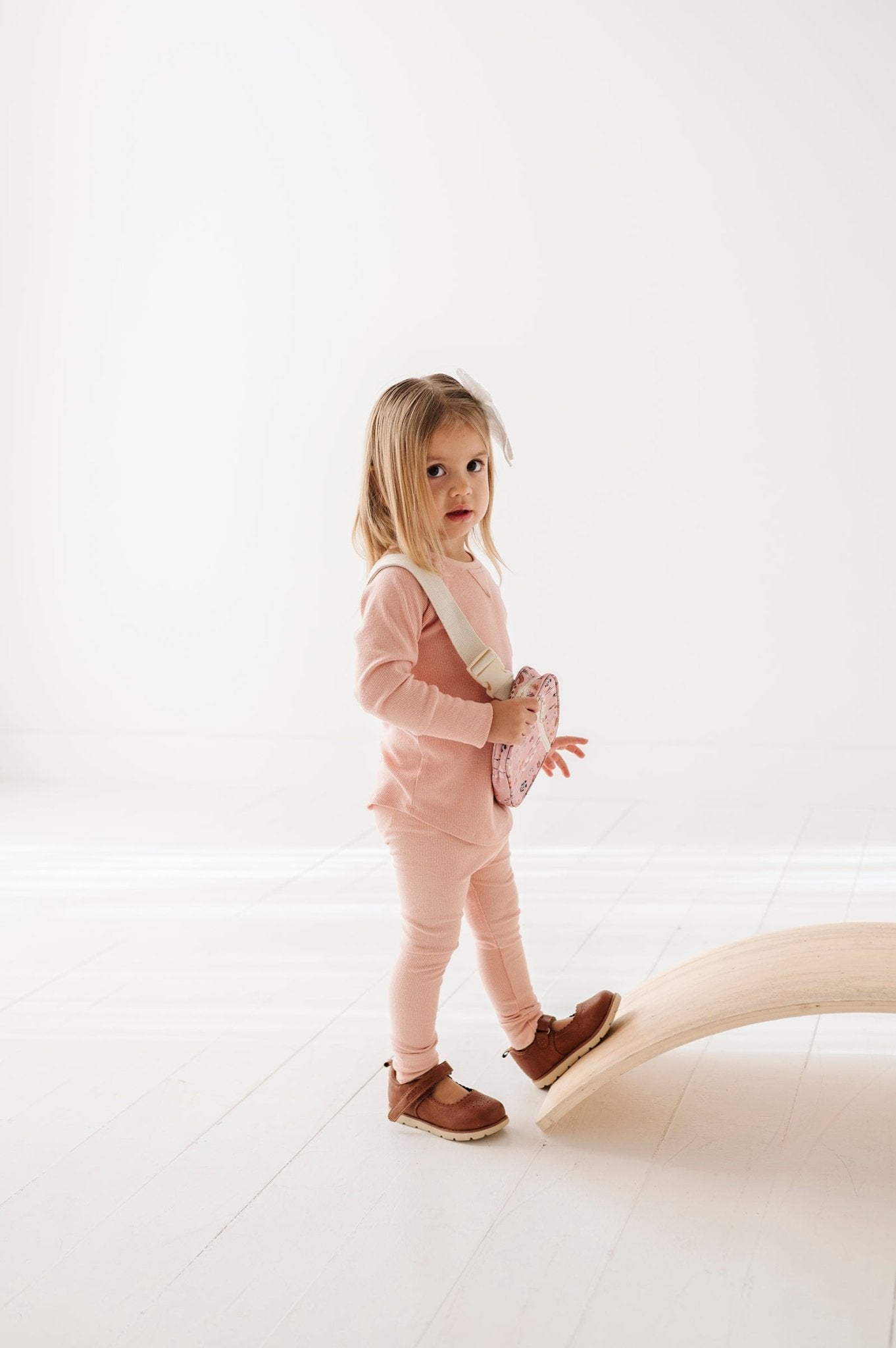 Girl's Ribbed Leggings