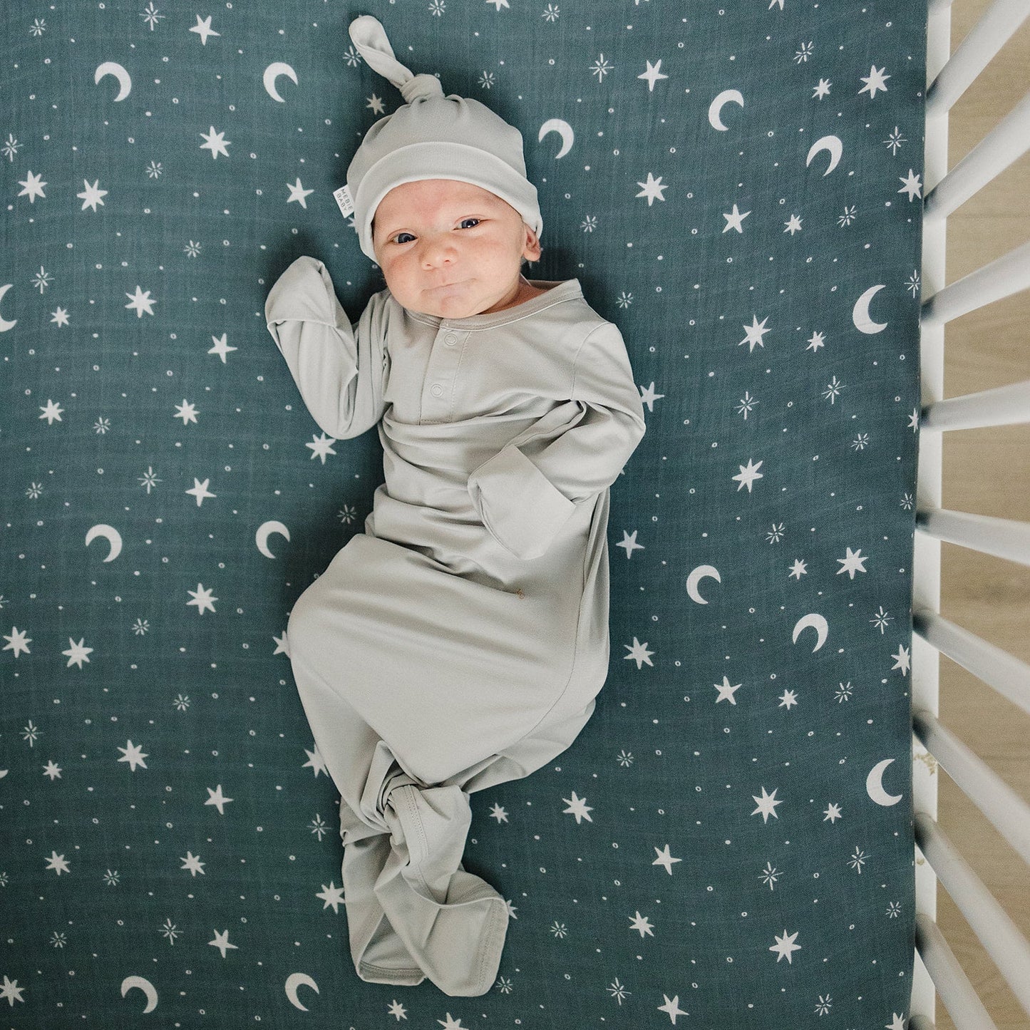 Mebie Baby Night Sky Muslin Crib Sheet