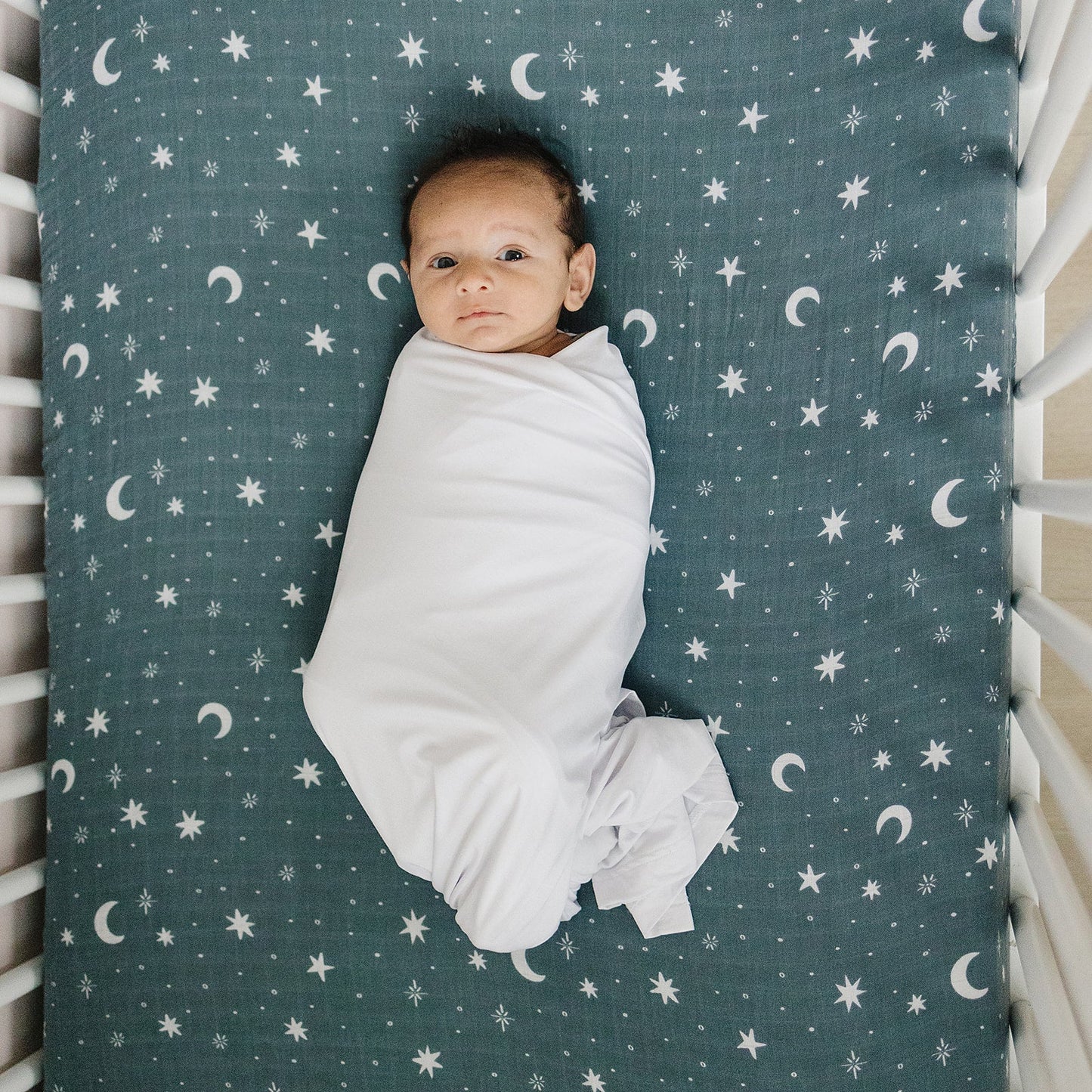 Mebie Baby Night Sky Muslin Crib Sheet