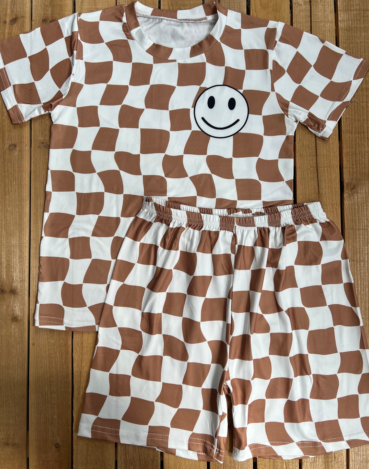 Wavy Checkered Smiley Set