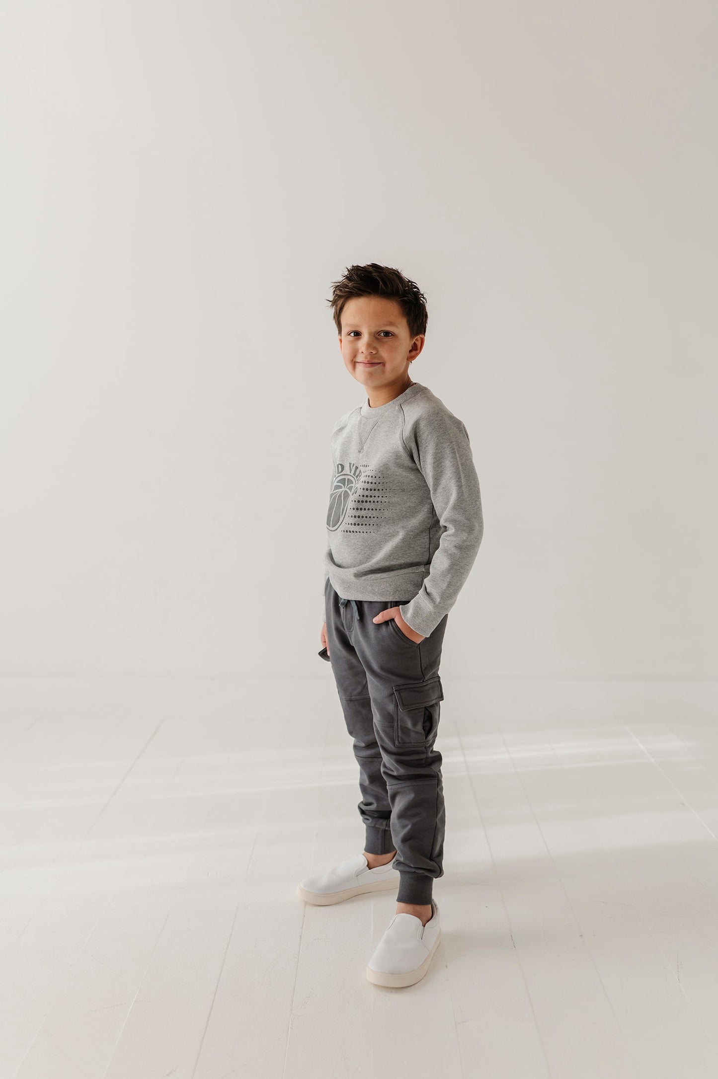 Boys Cargo Fleece Pant in Thunder