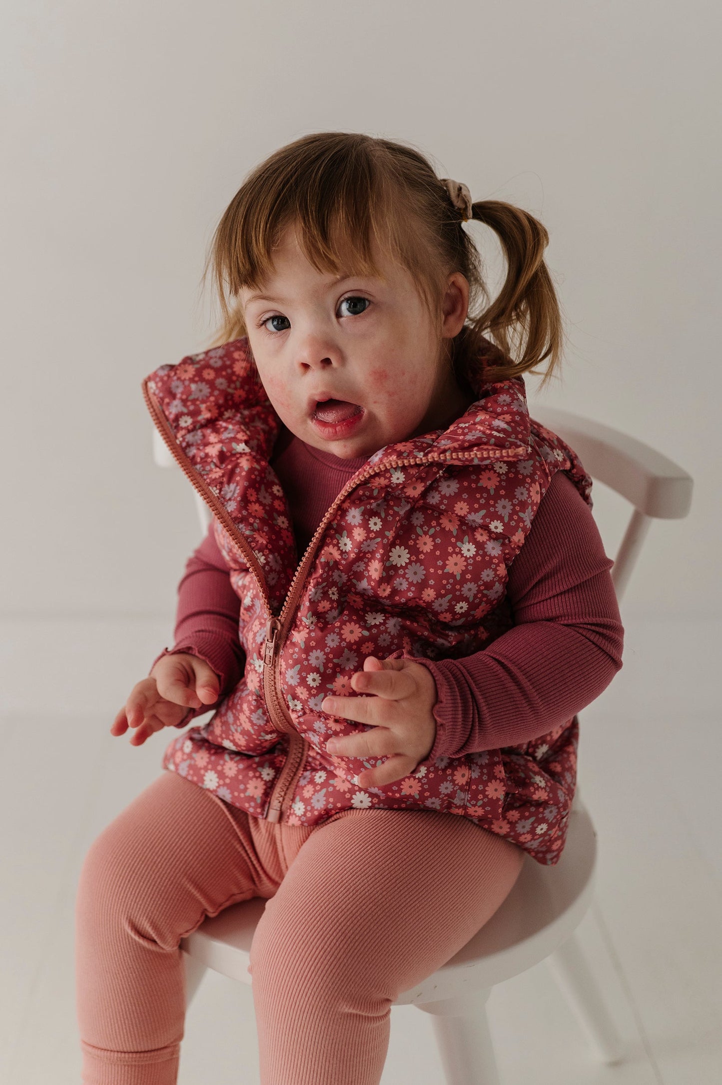 Girls Puffer Vest in Tiny Petals
