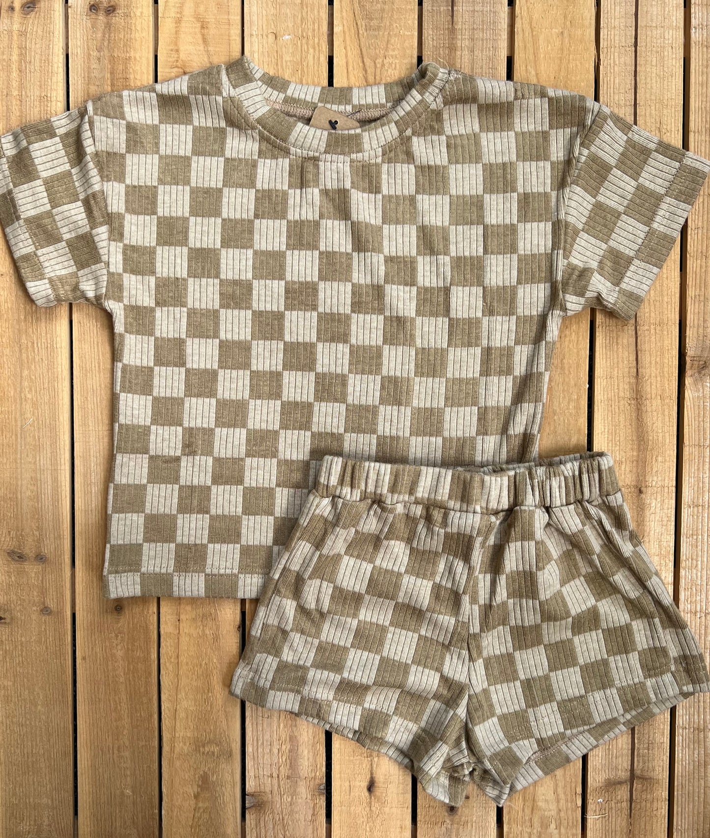 Neutral Ribbed Checkered Set