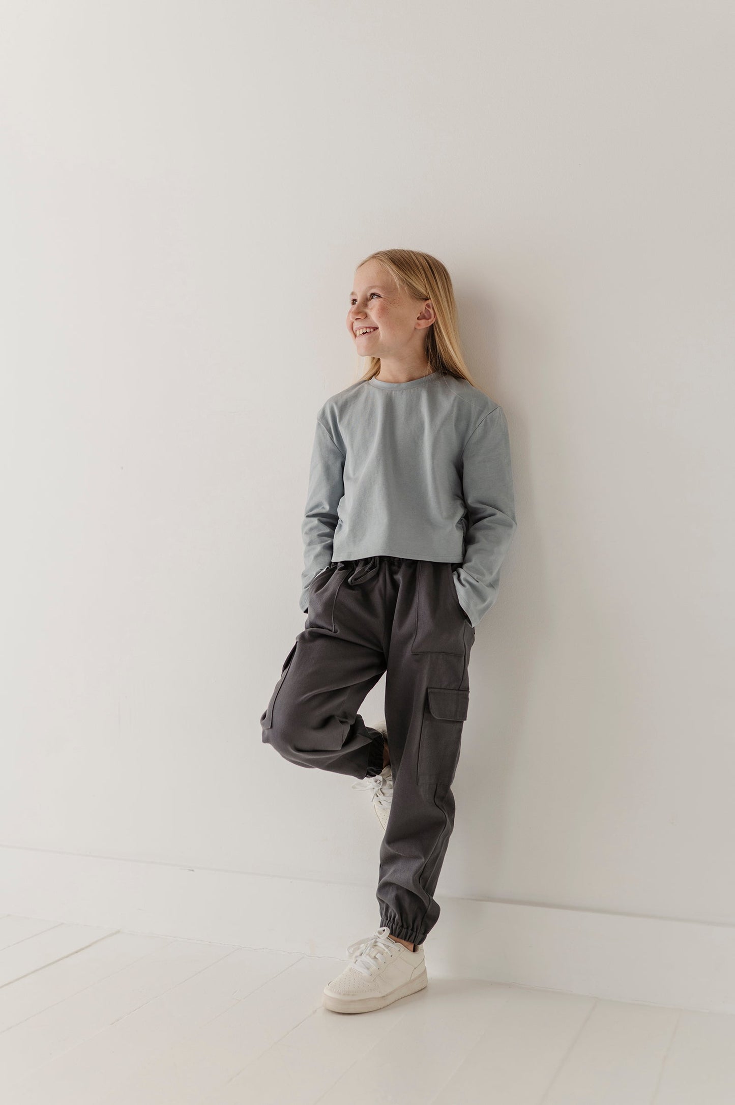 Girls Cargo Utility Pant in Evergreen