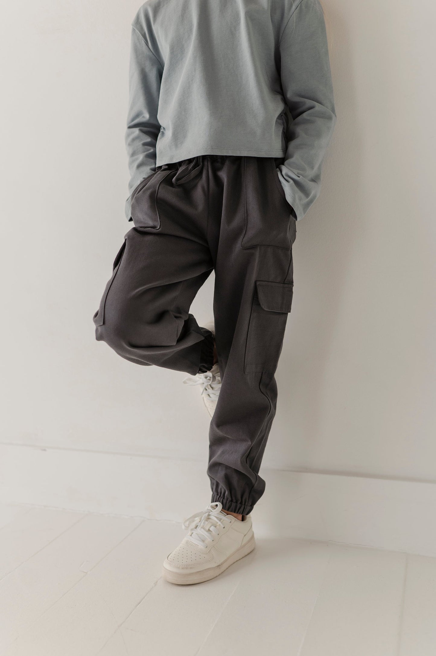 Girls Cargo Utility Pant in Evergreen