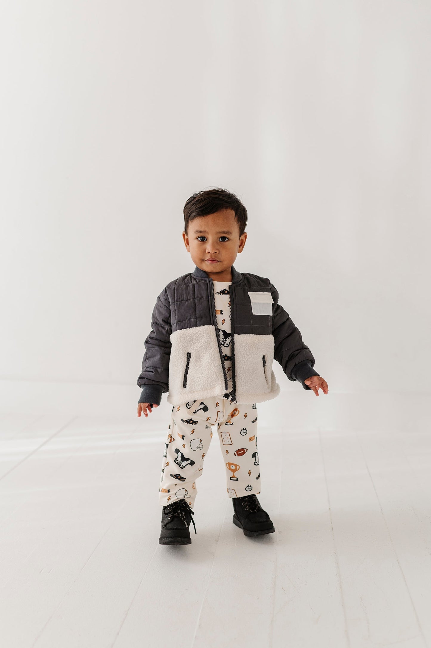 Boys Quilted Sherpa Jacket in Charcoal