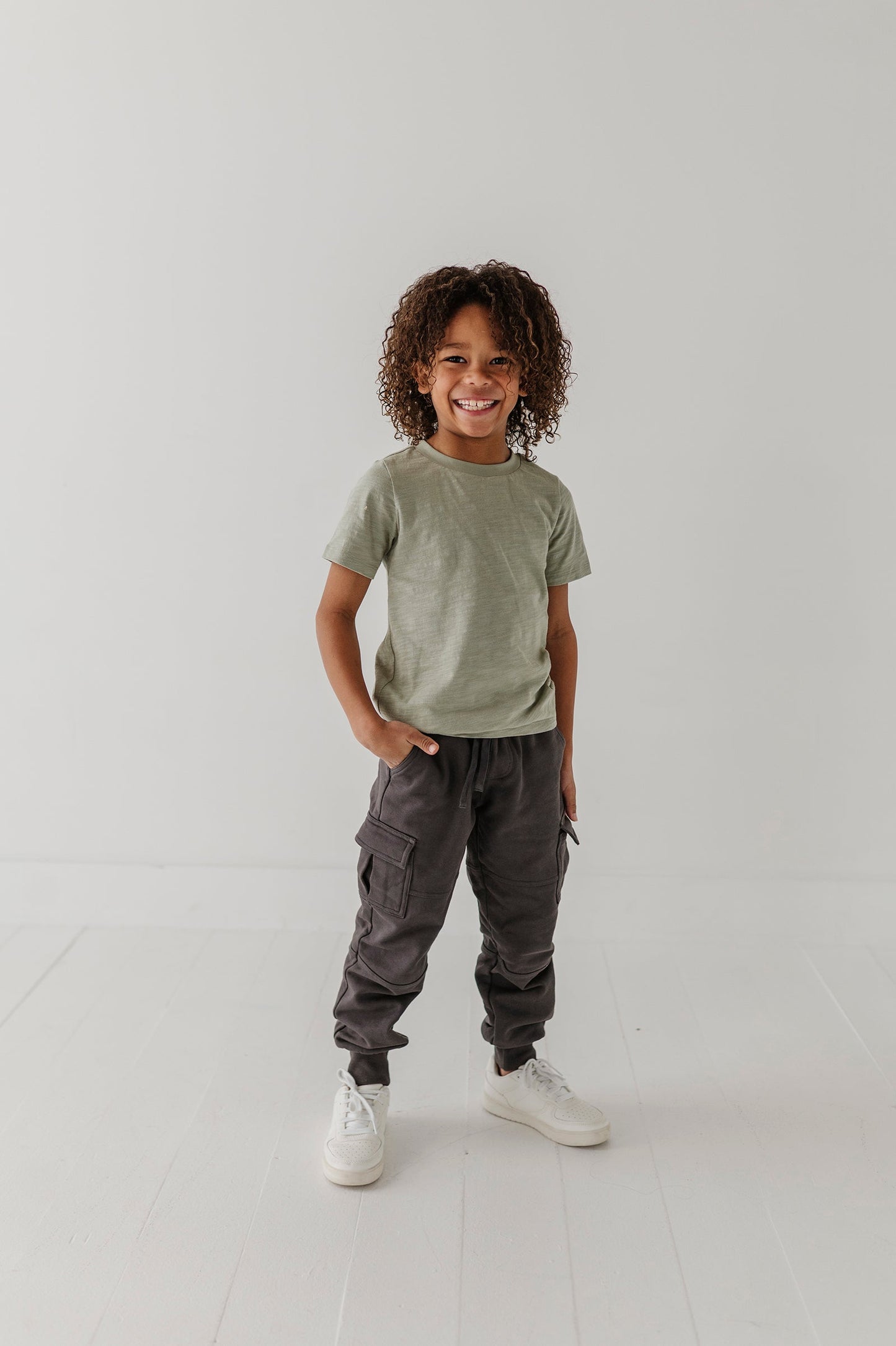 Boys Cargo Fleece Pant in Thunder