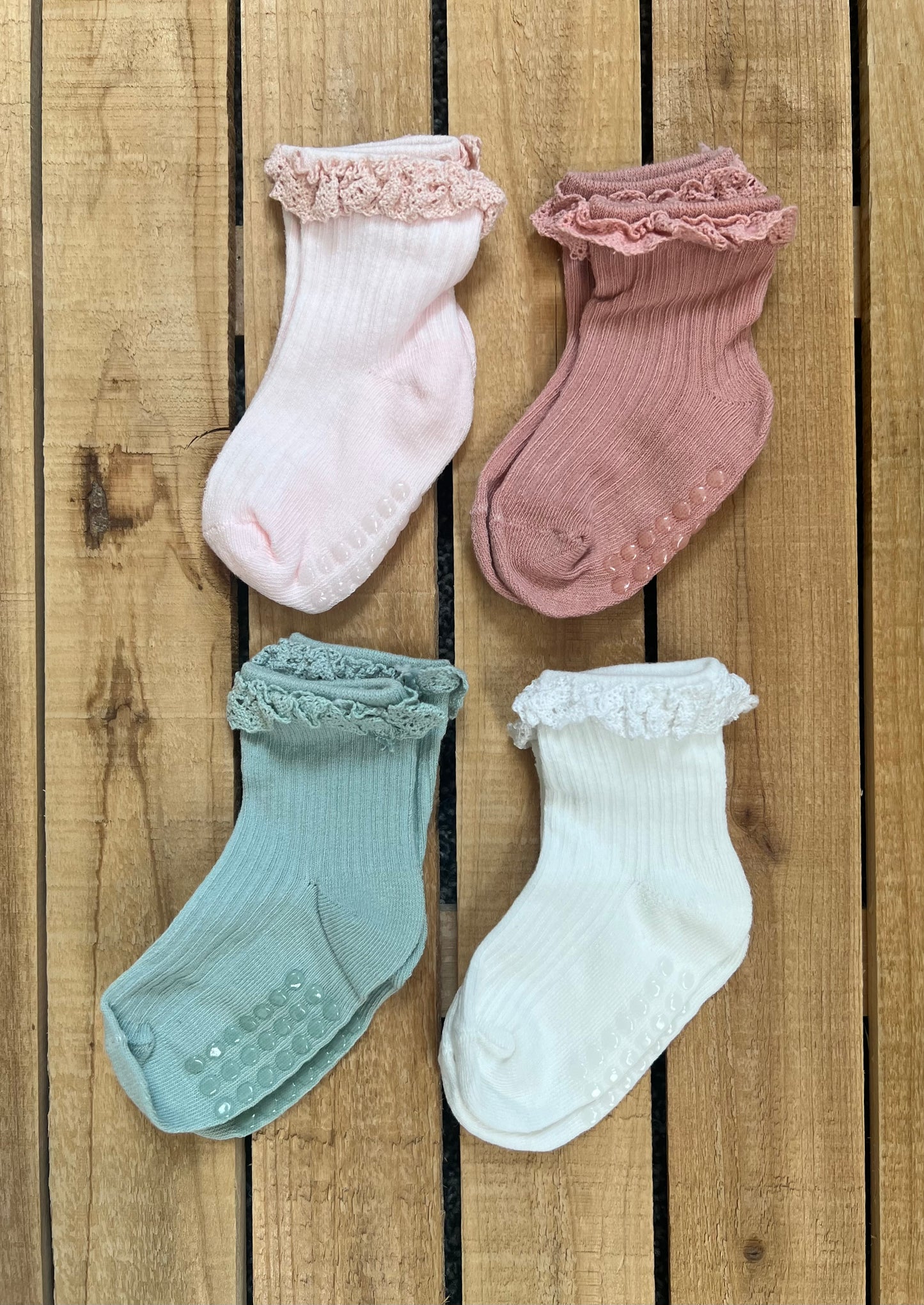 Set of Ruffle Socks
