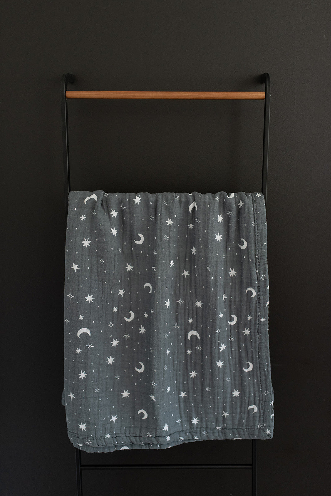 Mebie Baby Night Sky Muslin Quilt