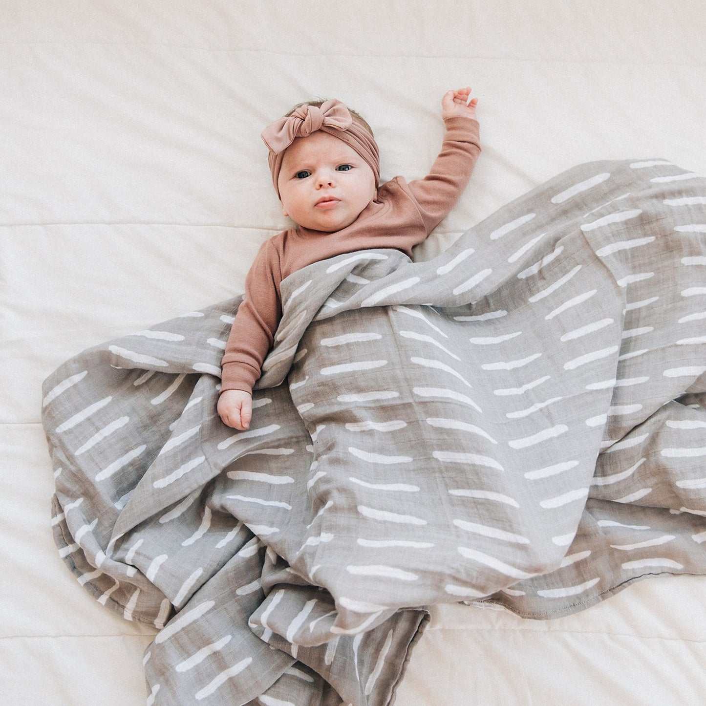 Mebie Baby Grey Dash Muslin Quilt