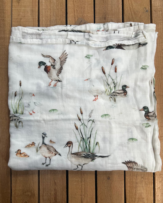 Bamboo Muslin Duck Print Blanket