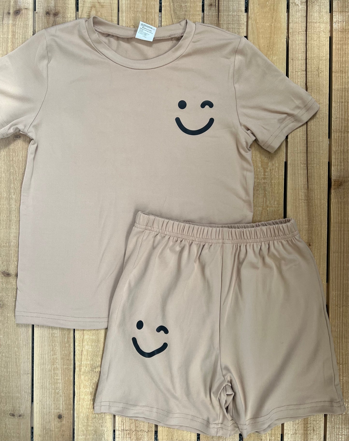 Neutral Smiley Set