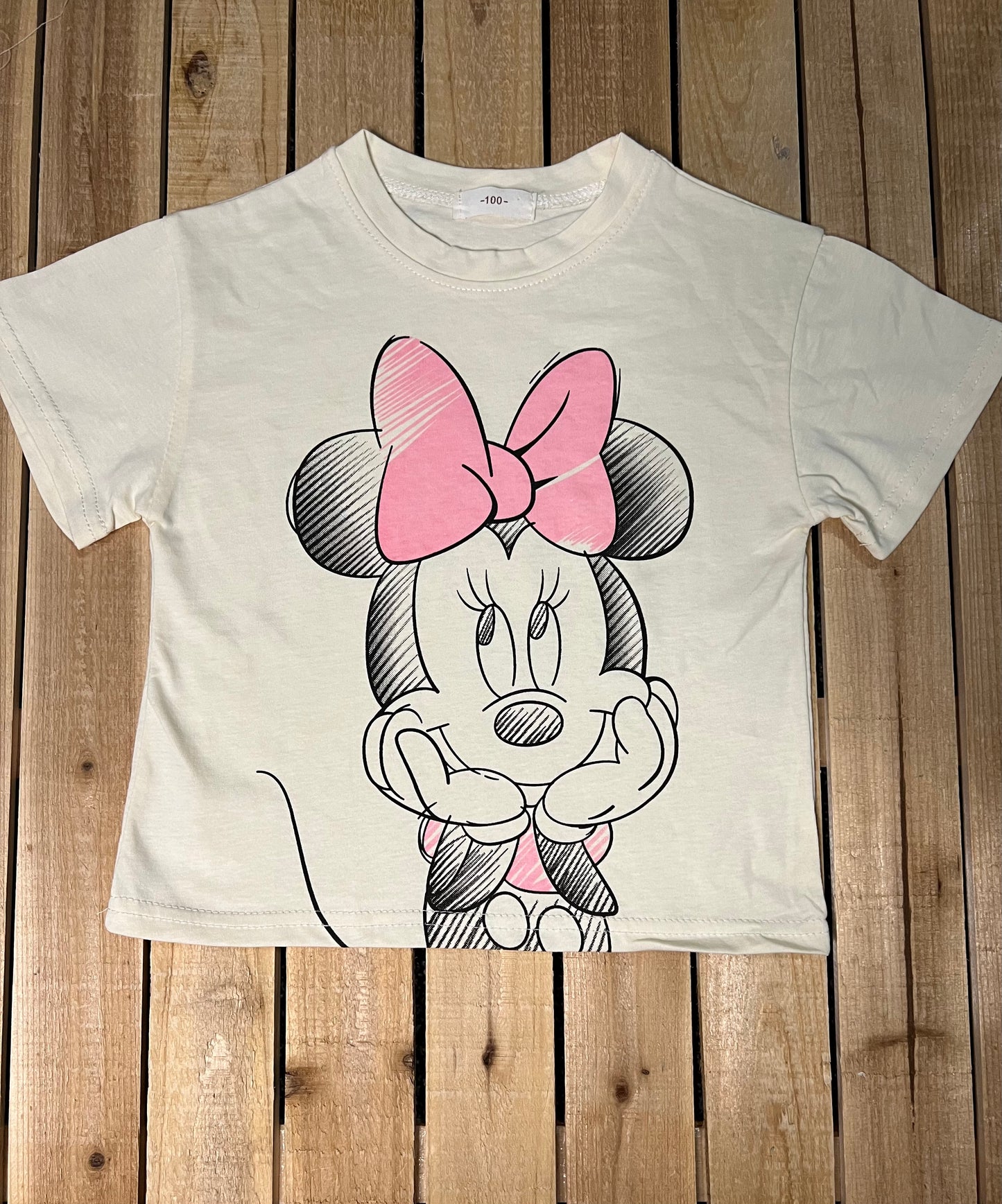 Minnie Graphic Tee