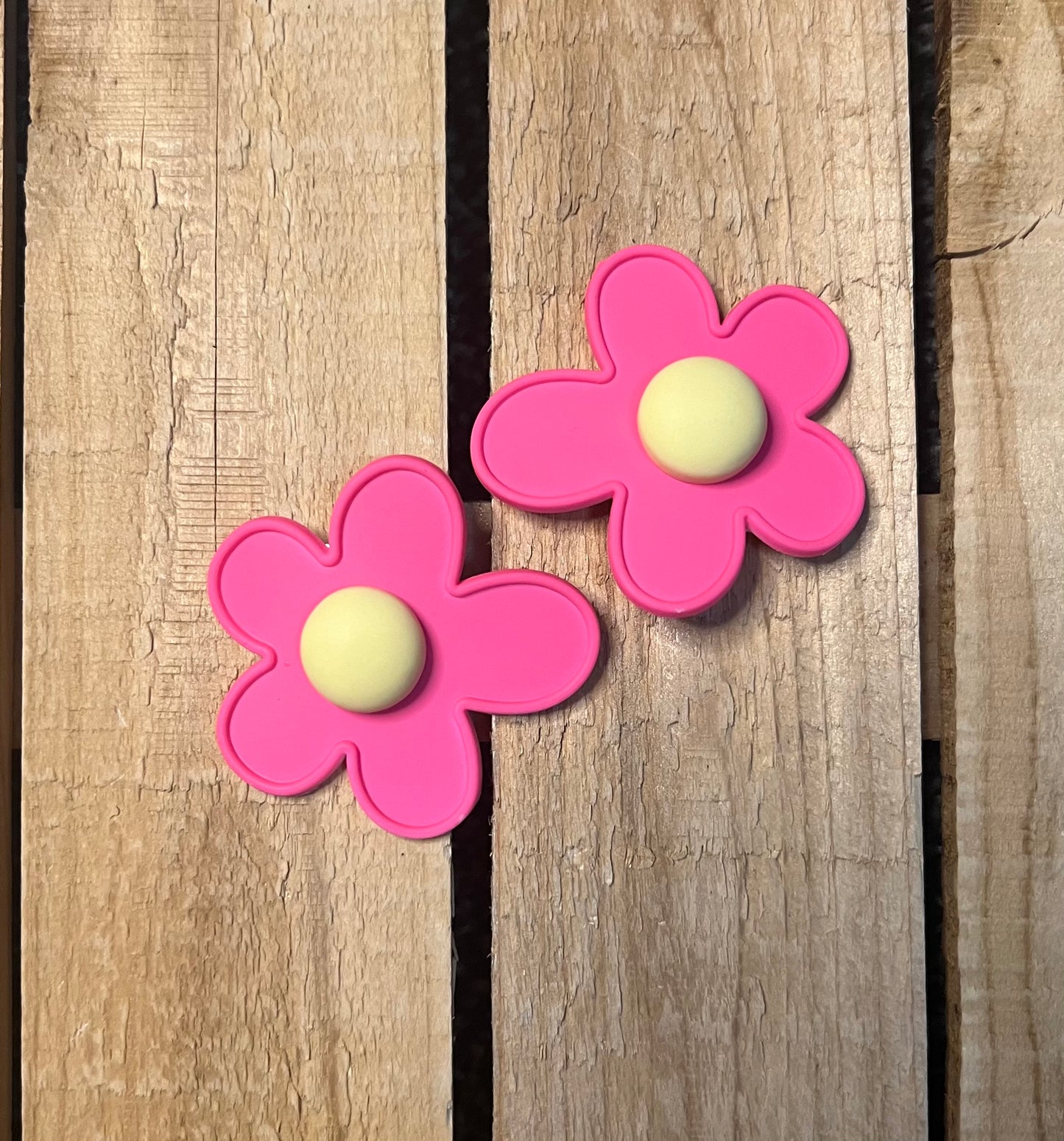 Set of Daisy Clips