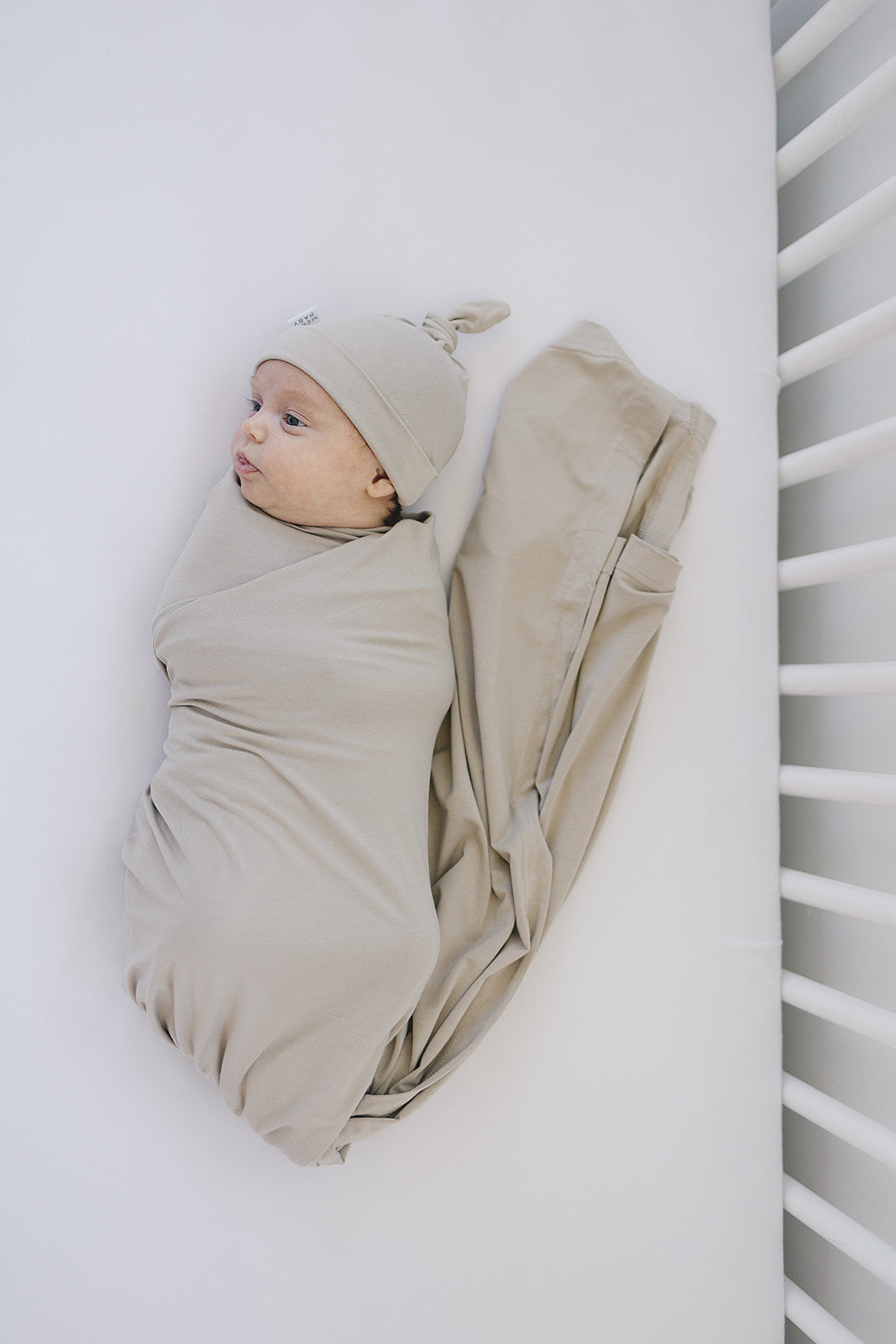 Mebie Baby Oatmeal Bamboo Stretch Swaddle