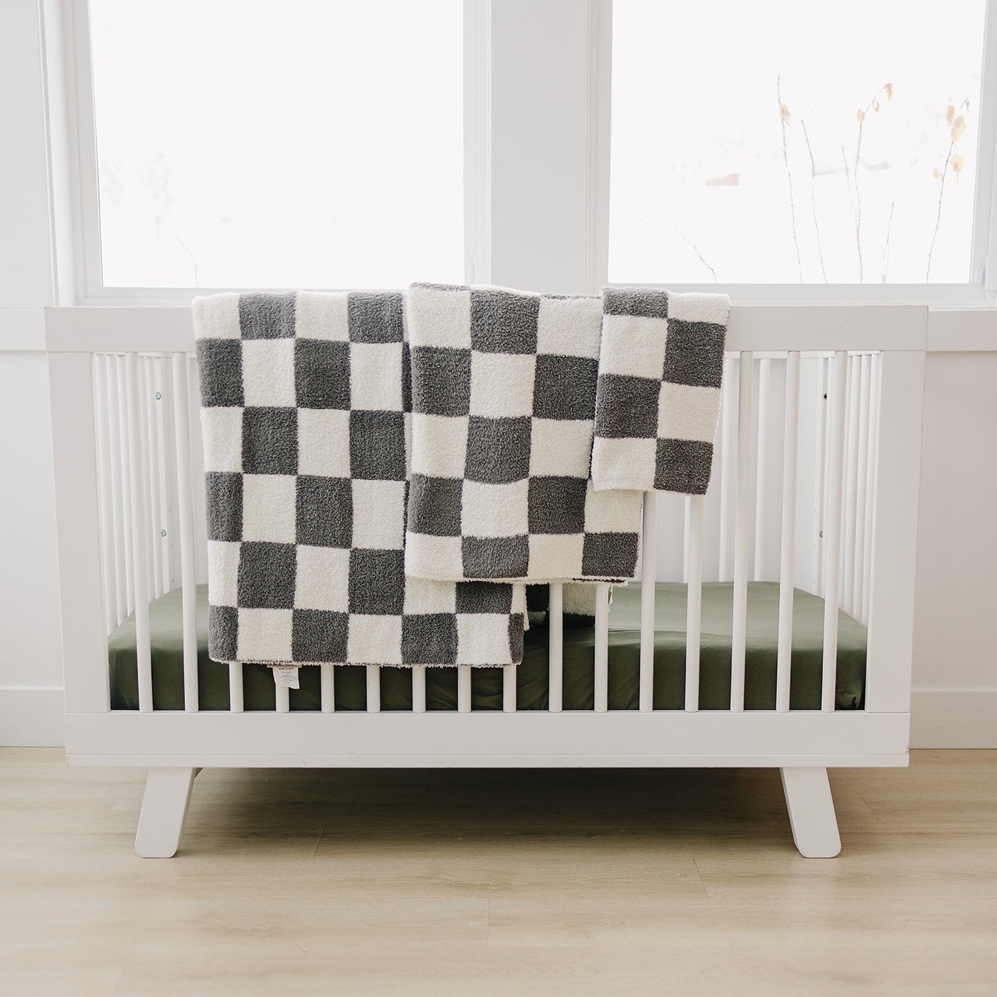 Mebie Baby Charcoal Checkered Plush Blanket