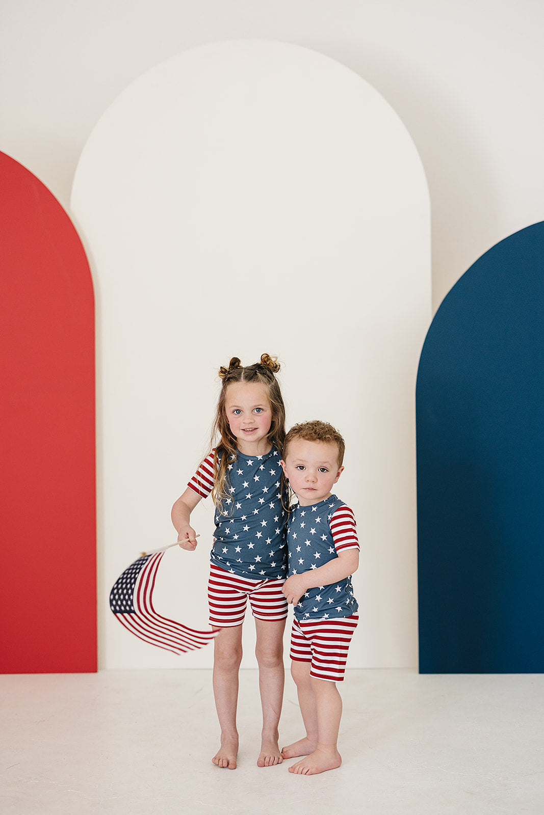 Mebie Baby Stars + Stripes Bamboo Cozy Short Set