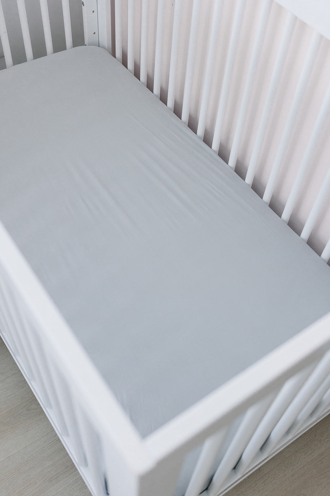 Mebie Baby Stone Bamboo Stretch Crib Sheet